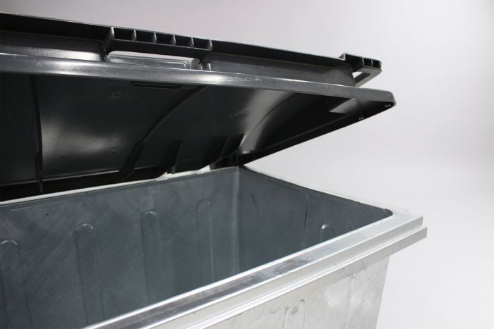 4-Rad Mülltonne aus Stahl, 770L, mit Kunststoff Deckel 1370x780x1370mm