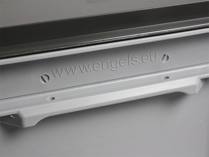 Euroline stapelbare Kunststoffkoffer mit einem Griff, 600x400x90 mm, 14L  PP virgin