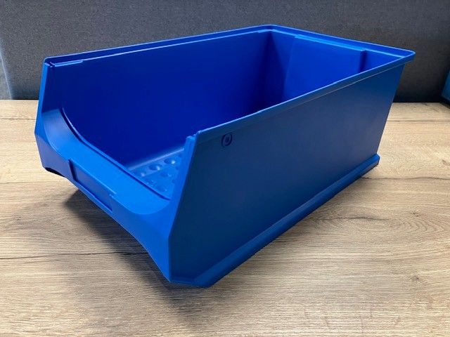  ZWEITER HAND stapelbare Sichtlagerkasten, 24,5L blau