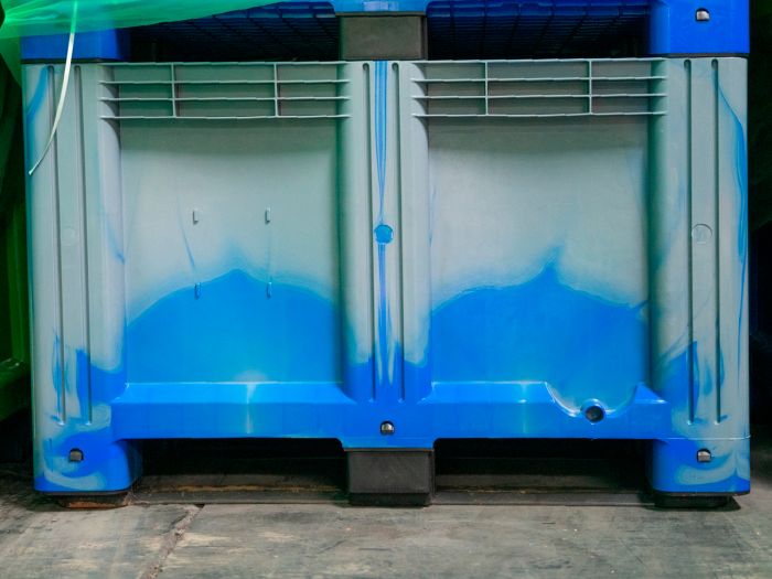 Palettenbox auf 3 Kufen, 120x100x76cm, 610 Ltr. grau, GEBRAUCHT